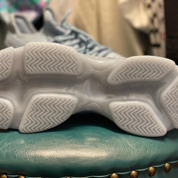 New out of box. Never worn. Runners. - Picture 3 of 3